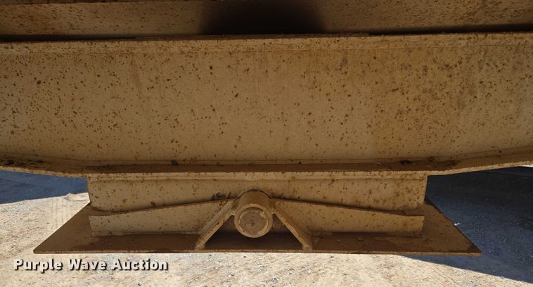 image for item EU3753 2018 Armor Lite SBC-40 bottom dump trailer