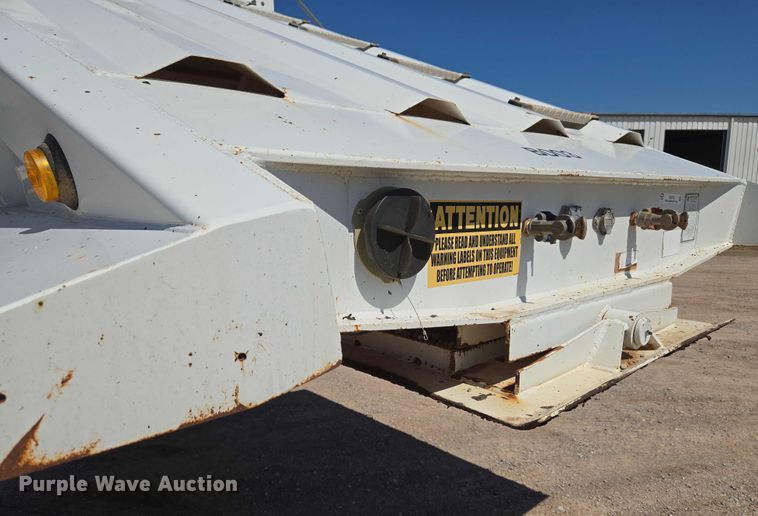 image for item EU3753 2018 Armor Lite SBC-40 bottom dump trailer