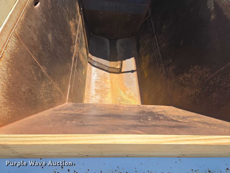 image for item EU3753 2018 Armor Lite SBC-40 bottom dump trailer