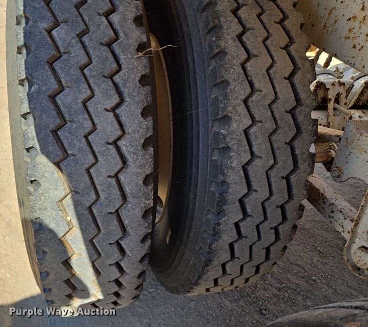 image for item EU3753 2018 Armor Lite SBC-40 bottom dump trailer