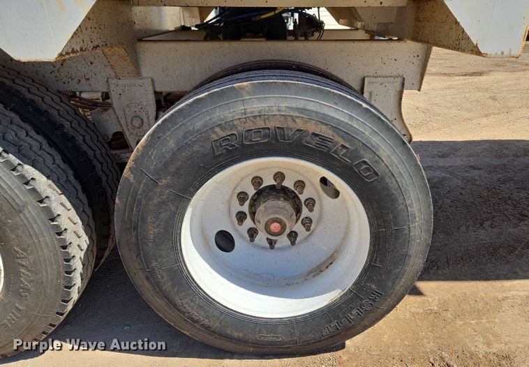 image for item EU3753 2018 Armor Lite SBC-40 bottom dump trailer