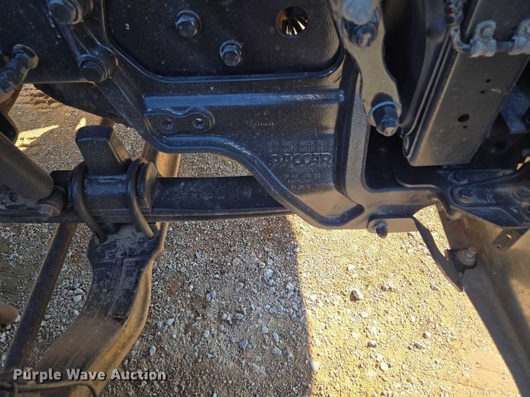 image for item EU3754 2019 Peterbilt 567 semi truck