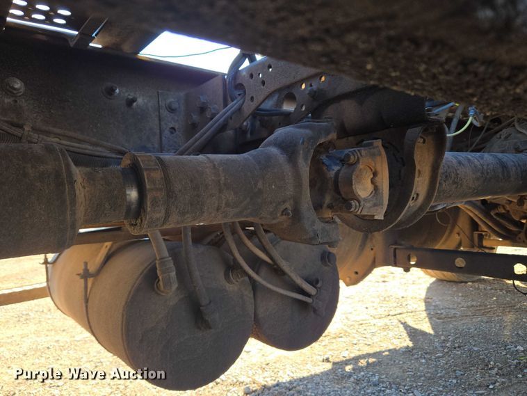 image for item EU3755 2011 International Prostar semi truck