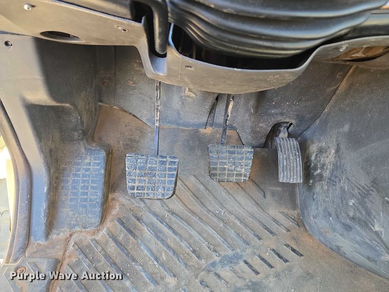 image for item EU3755 2011 International Prostar semi truck