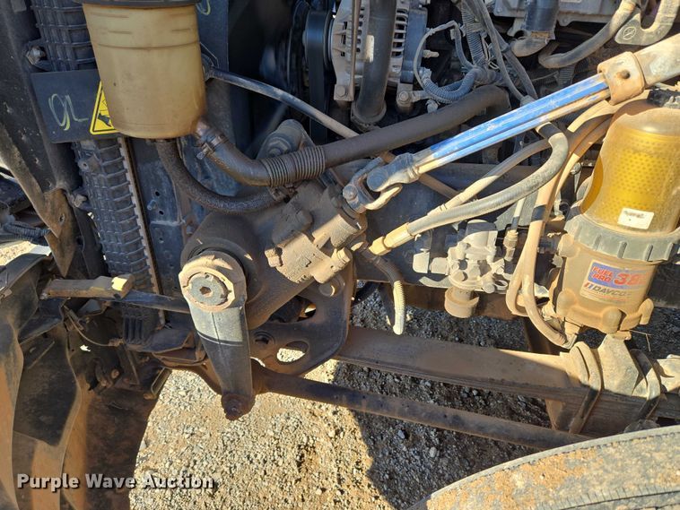 image for item EU3755 2011 International Prostar semi truck