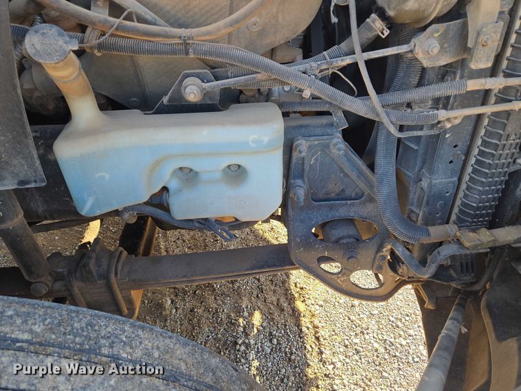 image for item EU3755 2011 International Prostar semi truck