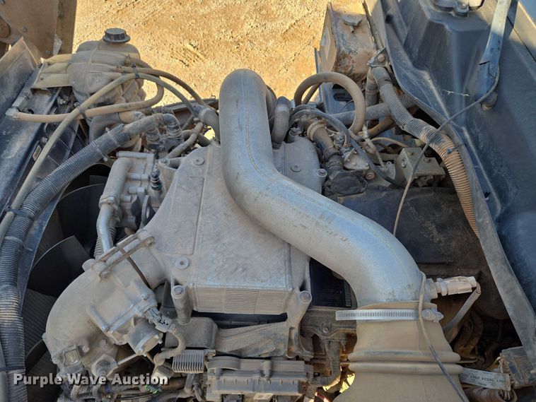 image for item EU3755 2011 International Prostar semi truck