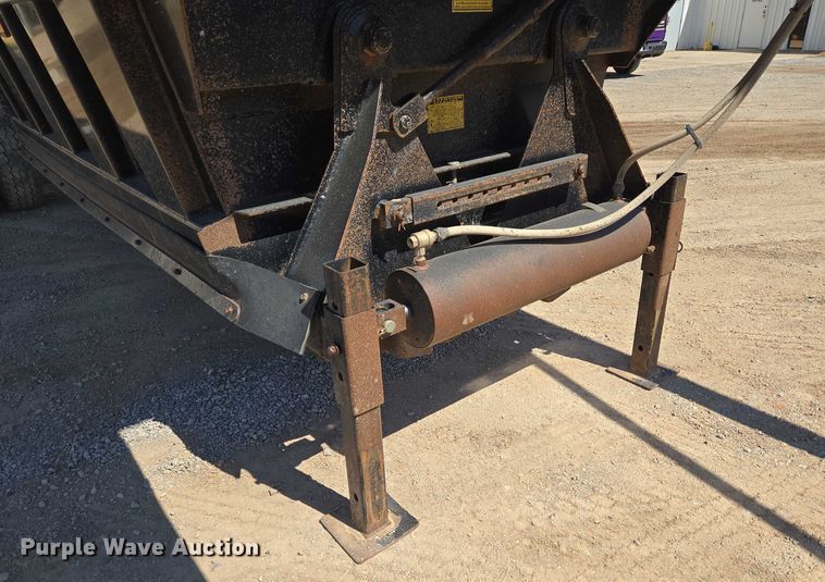 image for item EU3756 2019 Construction Trailers Specialties Trailer BDT-42 bottom dump trailer