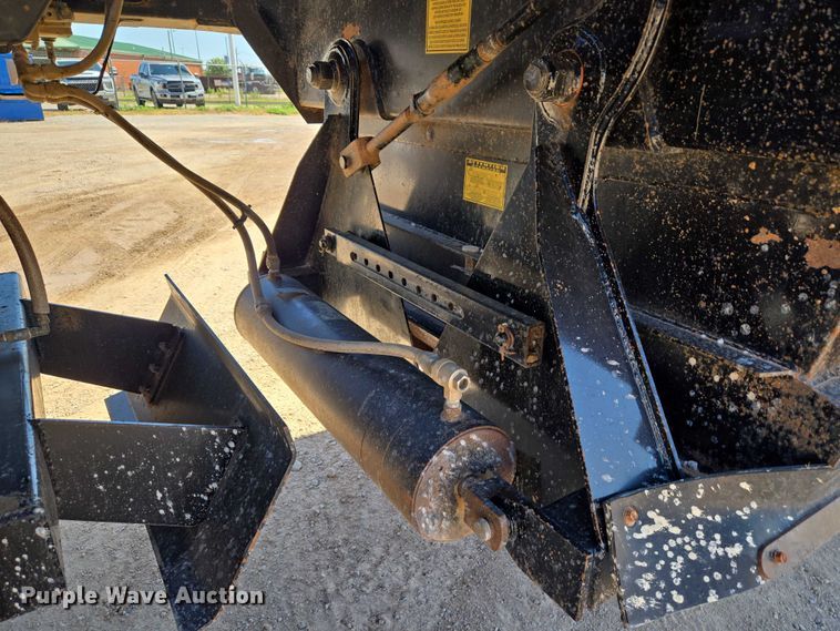 image for item EU3756 2019 Construction Trailers Specialties Trailer BDT-42 bottom dump trailer