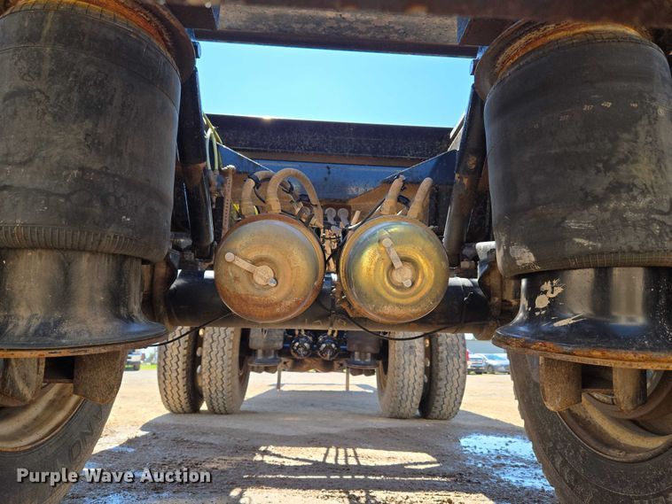 image for item EU3756 2019 Construction Trailers Specialties Trailer BDT-42 bottom dump trailer