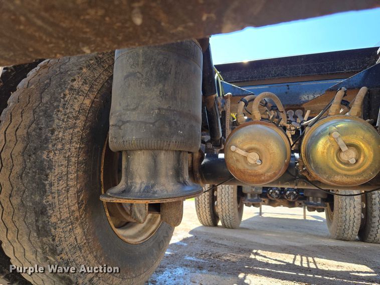 image for item EU3756 2019 Construction Trailers Specialties Trailer BDT-42 bottom dump trailer