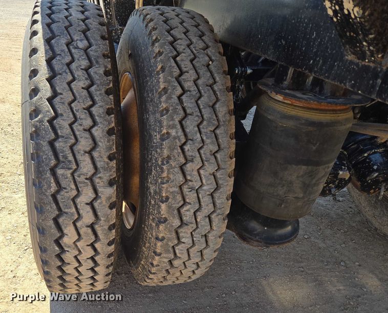 image for item EU3756 2019 Construction Trailers Specialties Trailer BDT-42 bottom dump trailer