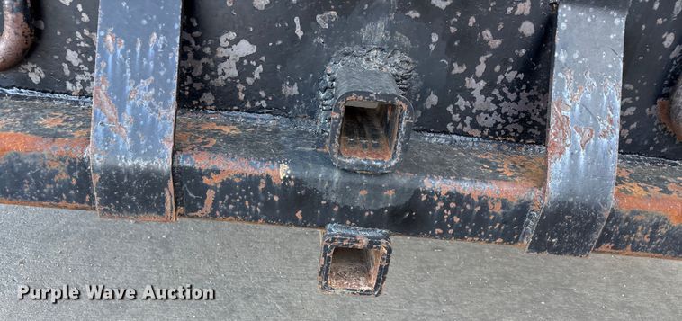 image for item EU4625 2005 Freightliner Columbia utility / service truck