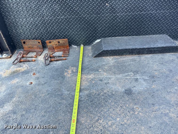 image for item EU4625 2005 Freightliner Columbia utility / service truck