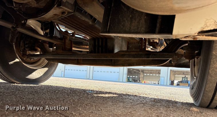 image for item EU4625 2005 Freightliner Columbia utility / service truck