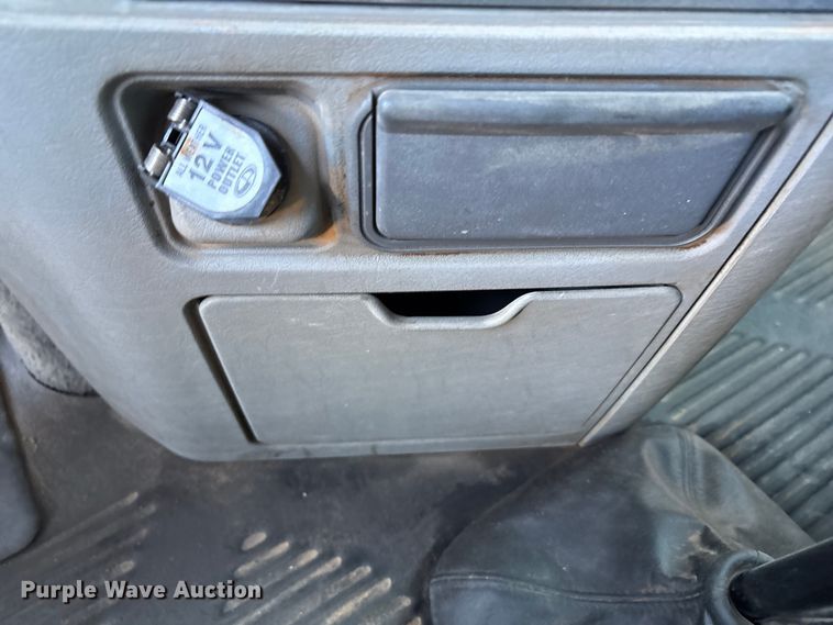 image for item EU4625 2005 Freightliner Columbia utility / service truck