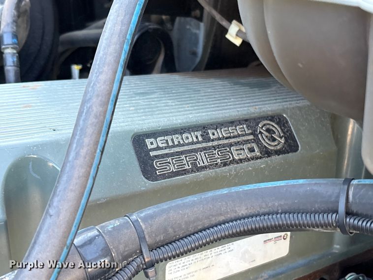 image for item EU4625 2005 Freightliner Columbia utility / service truck