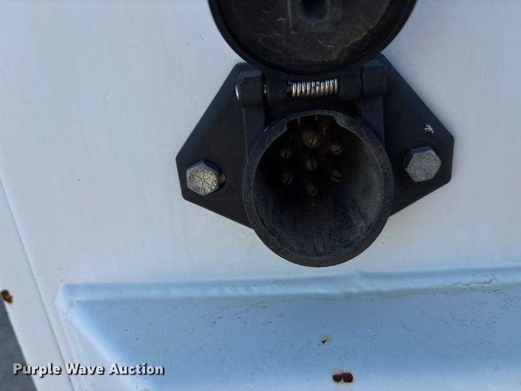 image for item EU4626 2006 Freightliner Columbia utility / service truck