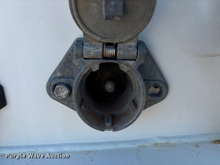 image for item EU4626 2006 Freightliner Columbia utility / service truck