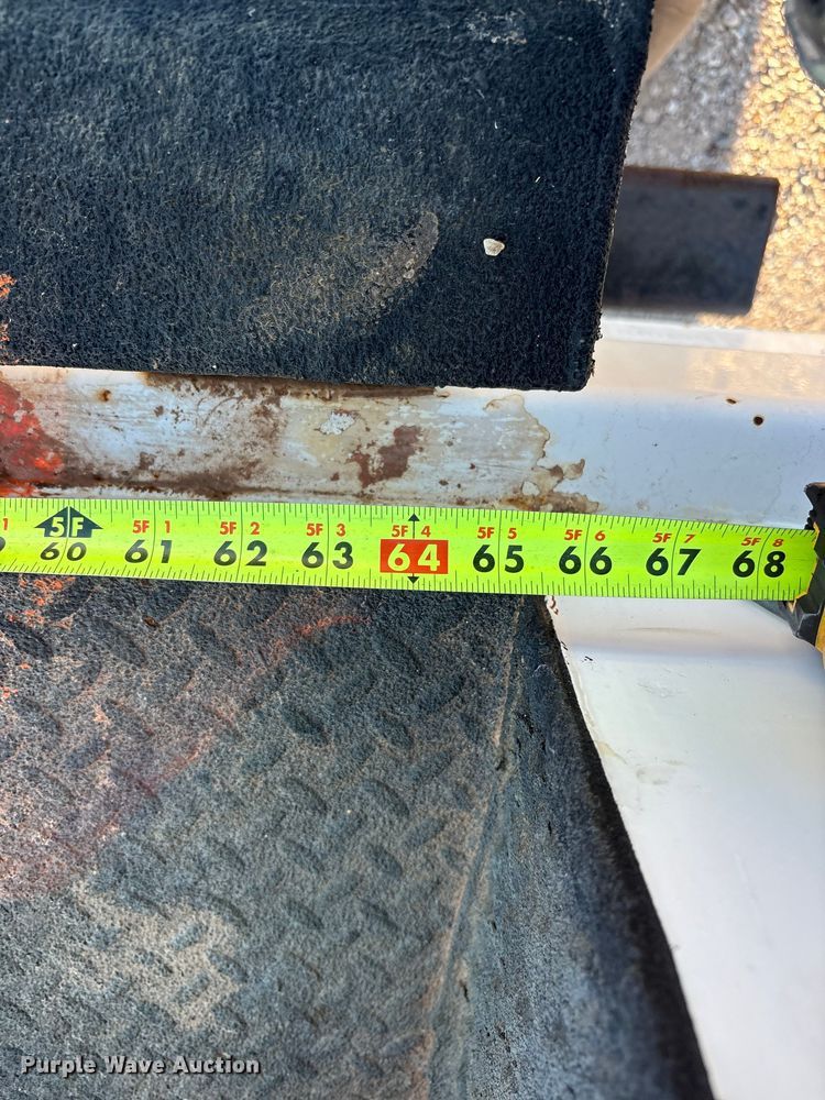 image for item EU4626 2006 Freightliner Columbia utility / service truck