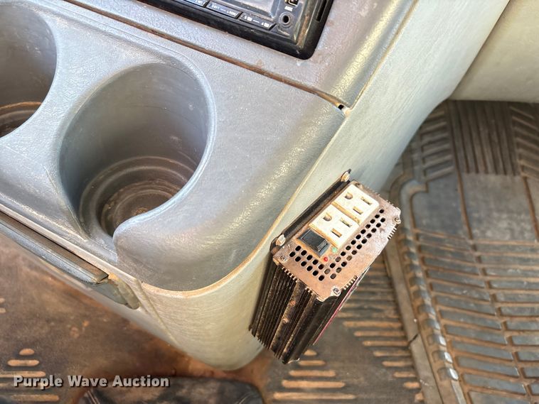 image for item EU4626 2006 Freightliner Columbia utility / service truck