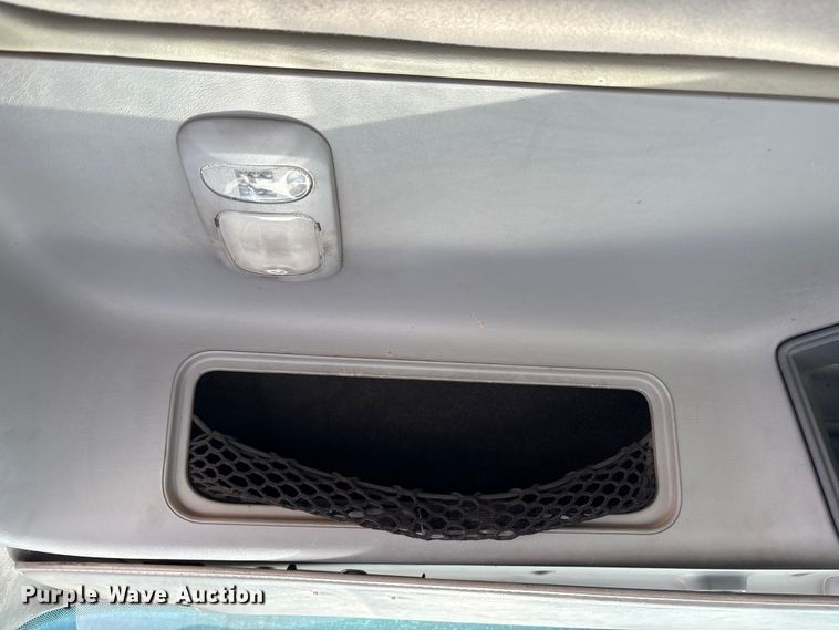 image for item EU4626 2006 Freightliner Columbia utility / service truck