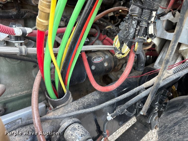 image for item EU4626 2006 Freightliner Columbia utility / service truck