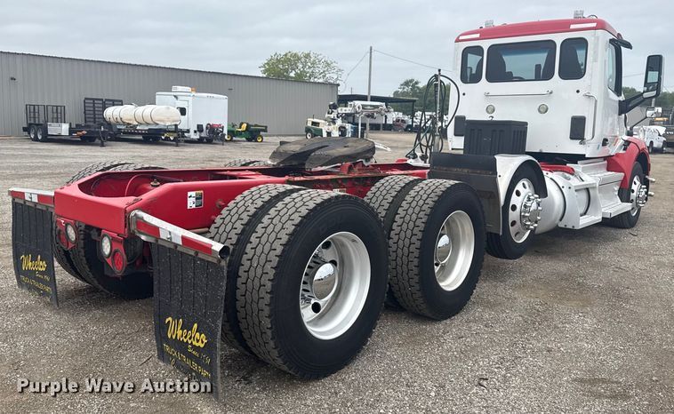 CAMIóN 2018 PETERBILT