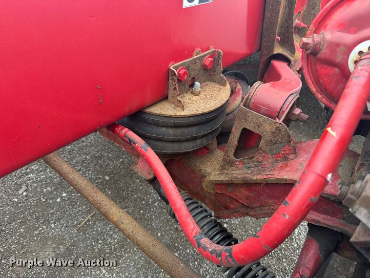 image for item NU9581 2018 Peterbilt 579 semi truck