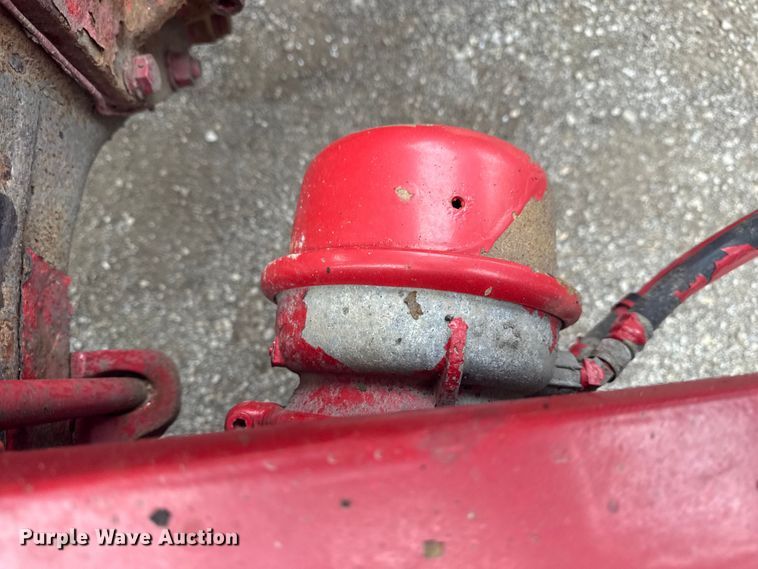 image for item NU9581 2018 Peterbilt 579 semi truck