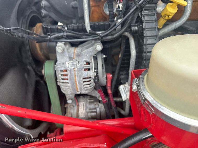 image for item NU9581 2018 Peterbilt 579 semi truck