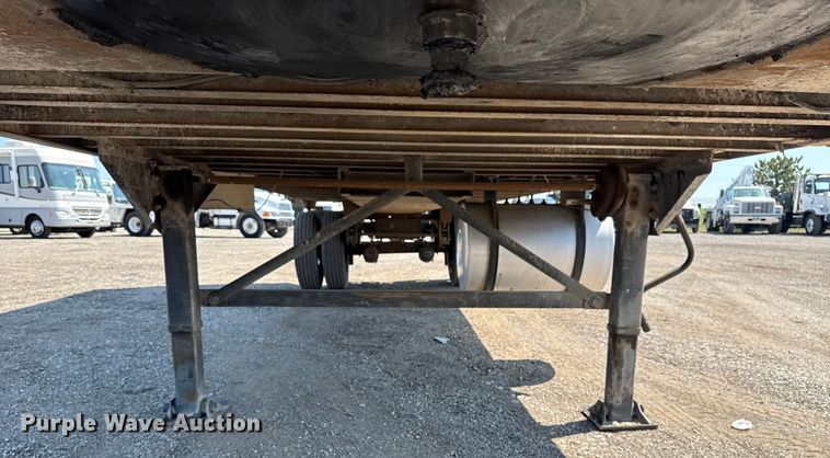 image for item NU9645 2005 Utility Trailer VS12A refrigerated van trailer