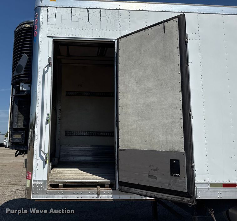 image for item NU9645 2005 Utility Trailer VS12A refrigerated van trailer
