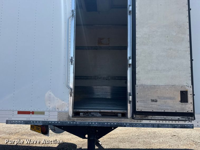 image for item NU9645 2005 Utility Trailer VS12A refrigerated van trailer