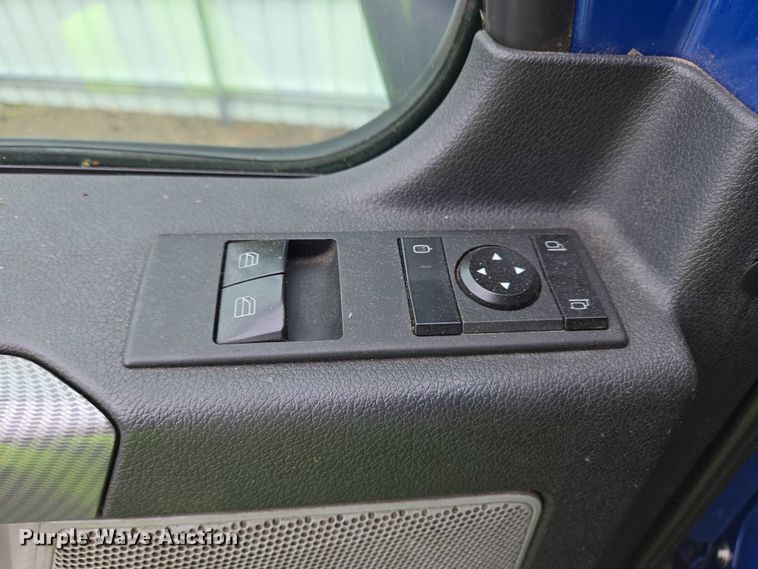 image for item YA0578 2019 Freightliner Cascadia 116 semi truck