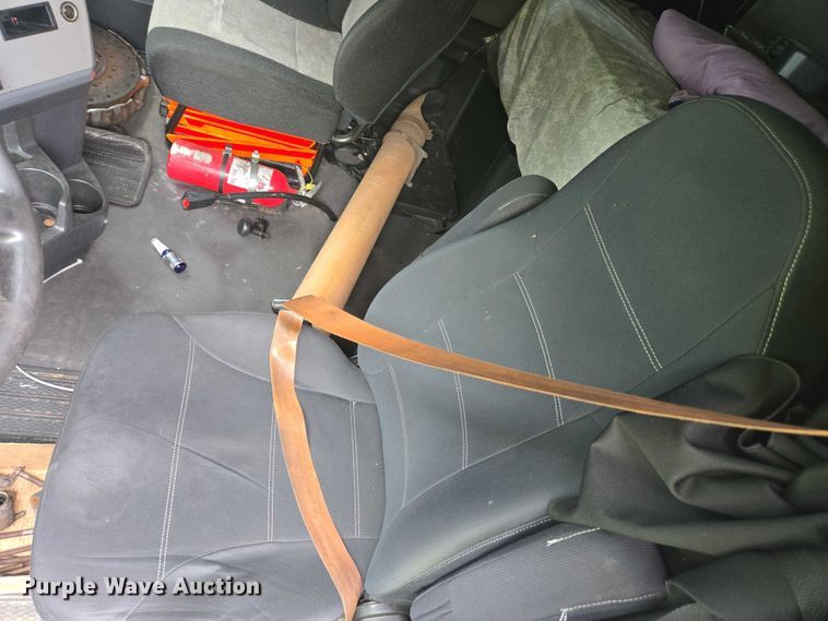 image for item YA0578 2019 Freightliner Cascadia 116 semi truck