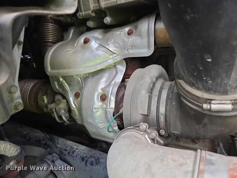 image for item YA0578 2019 Freightliner Cascadia 116 semi truck