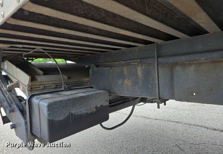 image for item YA0647 2011 Freightliner Business Class M2 box truck