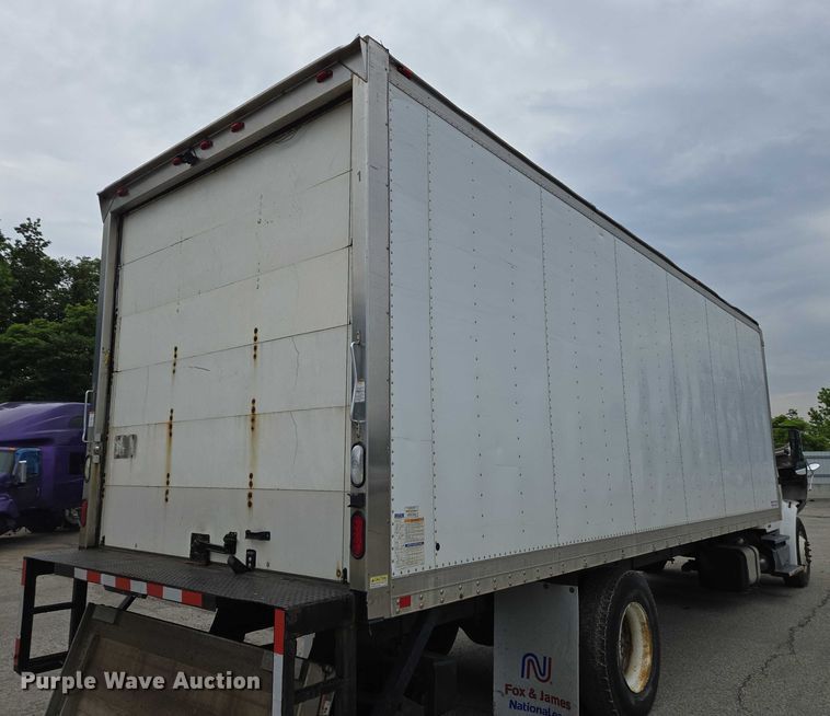 image for item YA0647 2011 Freightliner Business Class M2 box truck