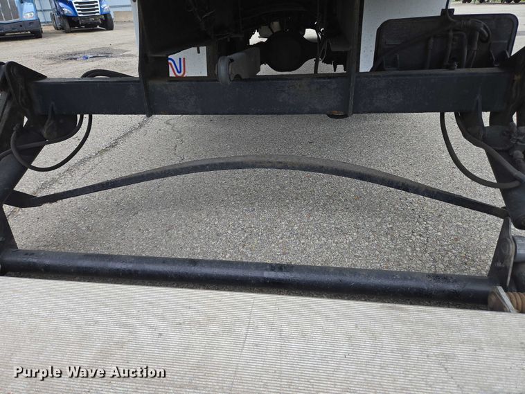 image for item YA0647 2011 Freightliner Business Class M2 box truck