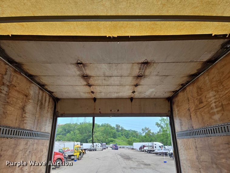 image for item YA0647 2011 Freightliner Business Class M2 box truck