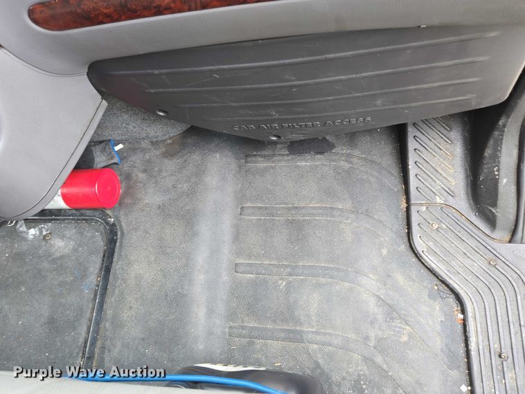 image for item YA0647 2011 Freightliner Business Class M2 box truck