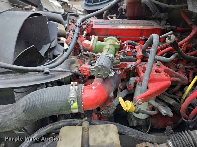 image for item YA0647 2011 Freightliner Business Class M2 box truck