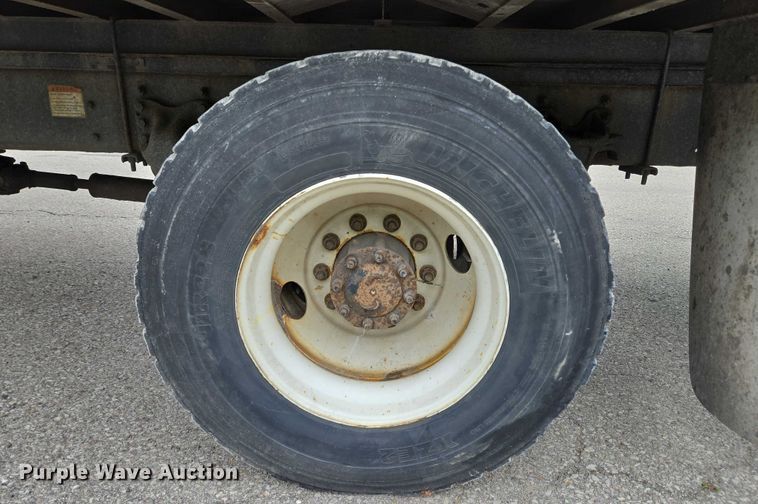 image for item YA0647 2011 Freightliner Business Class M2 box truck