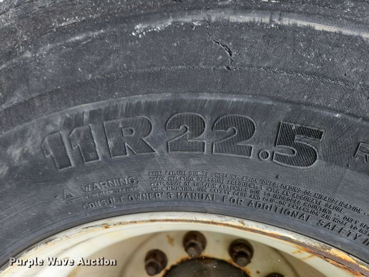 image for item YA0647 2011 Freightliner Business Class M2 box truck