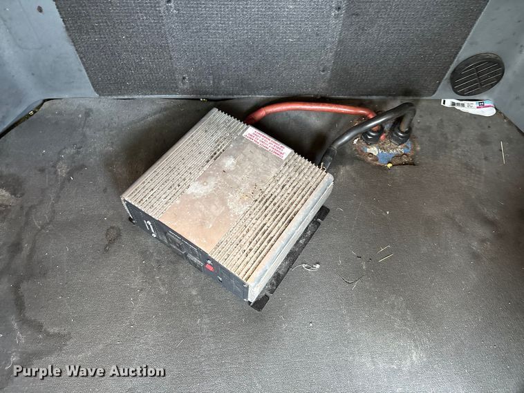 image for item YA0728 2016 Freightliner Cascadia 125 semi truck