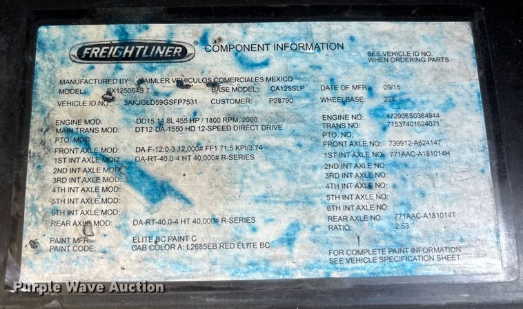 image for item YA0728 2016 Freightliner Cascadia 125 semi truck