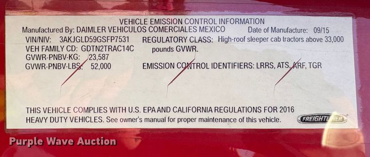 image for item YA0728 2016 Freightliner Cascadia 125 semi truck