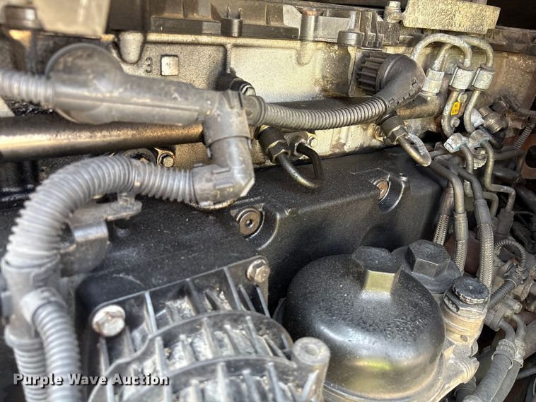 image for item YA0728 2016 Freightliner Cascadia 125 semi truck