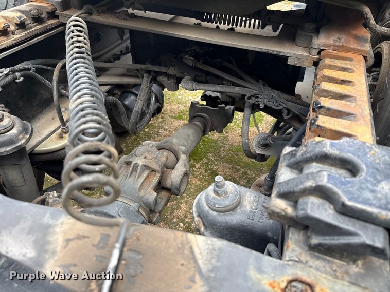 image for item YA0755 2021 Peterbilt 567 semi truck